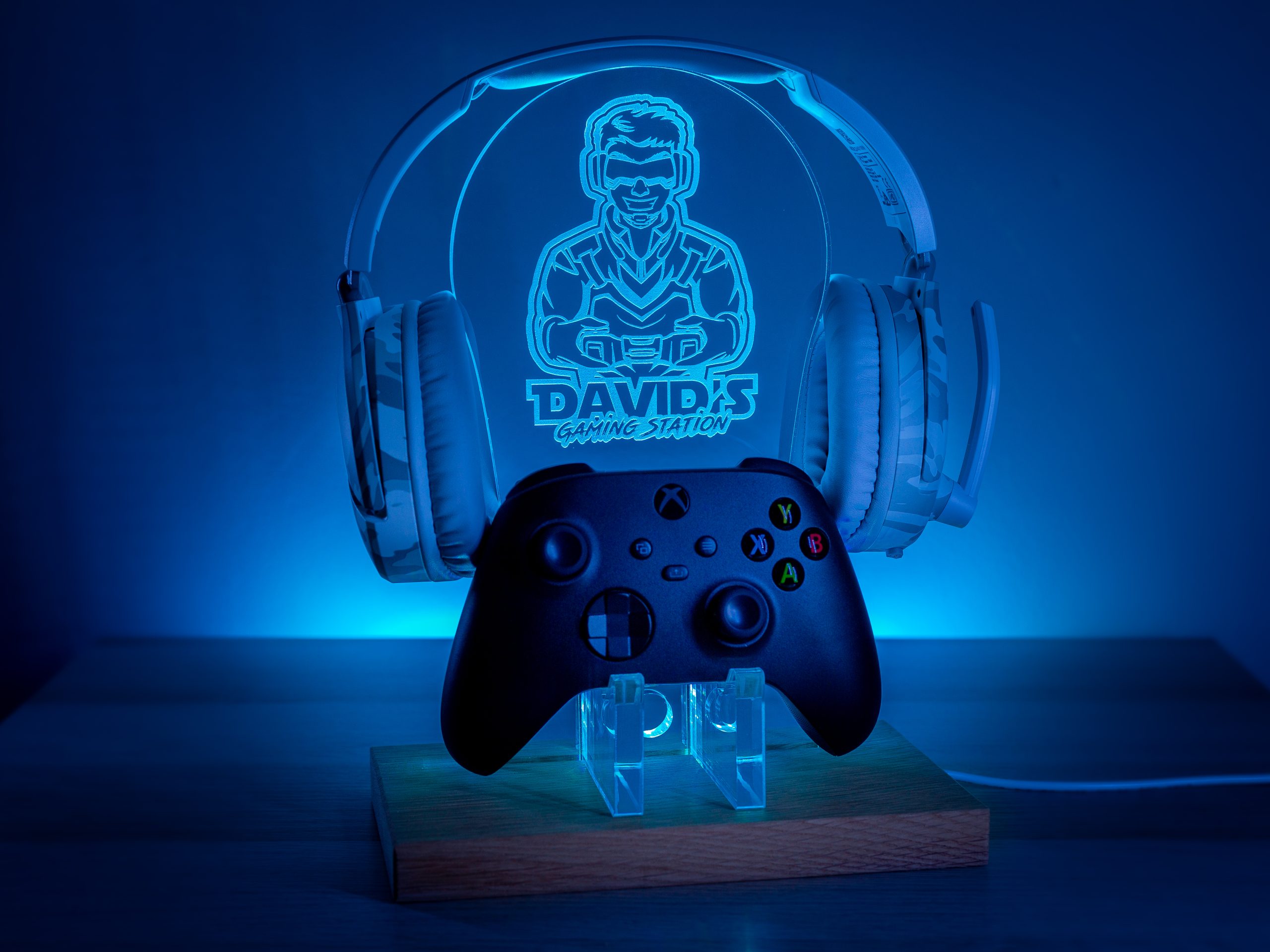 Ultimate Gamer LED Headset Controller Stand