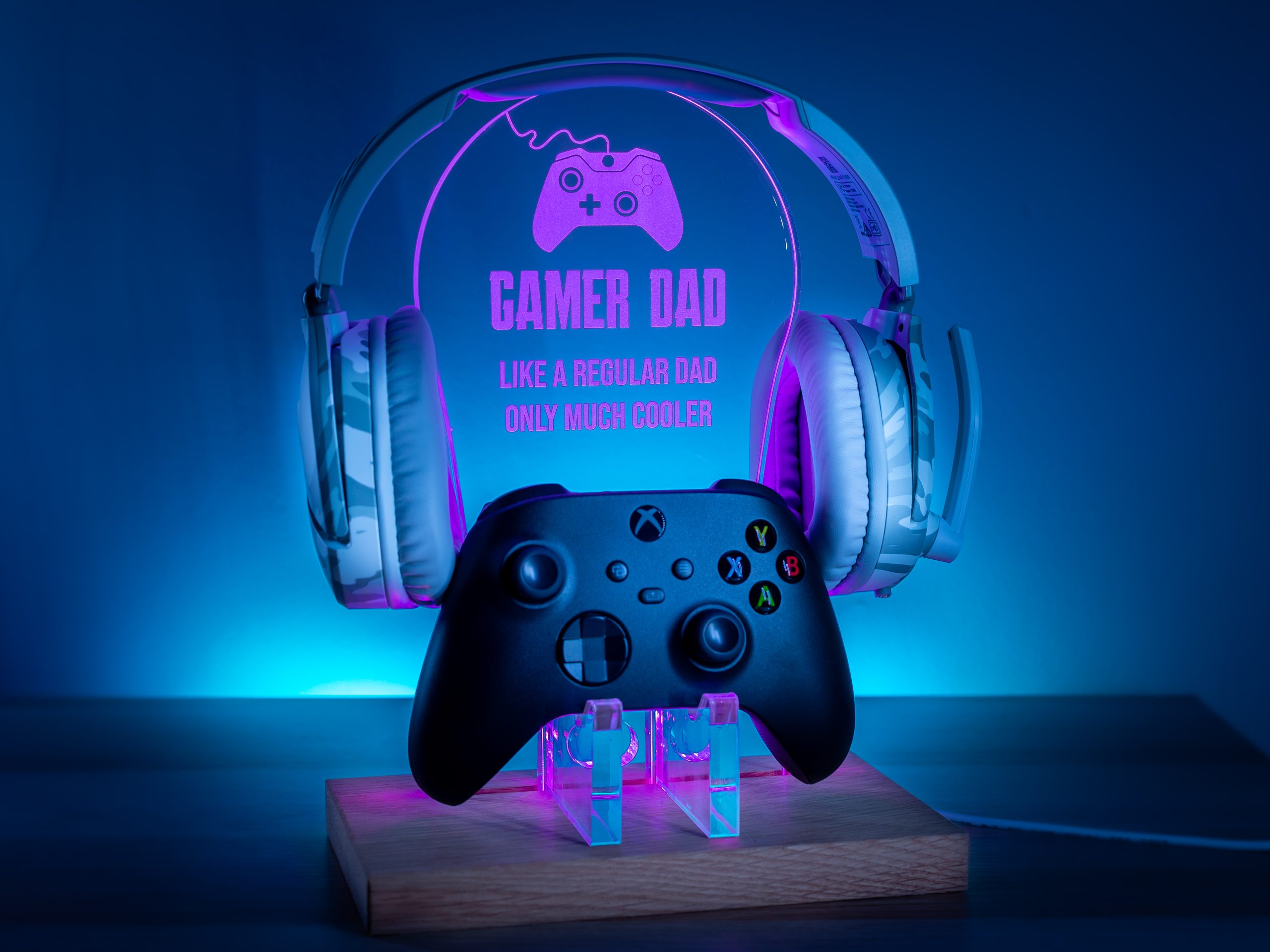 Gamer Dad Headset Controller Stand