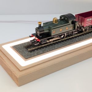 600mm Illuminated OO Gauge / HO Gauge Model Train Display Case