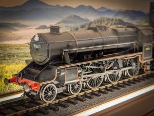 Bespoke Order – Gauge 1 Signature Series Model Display Case